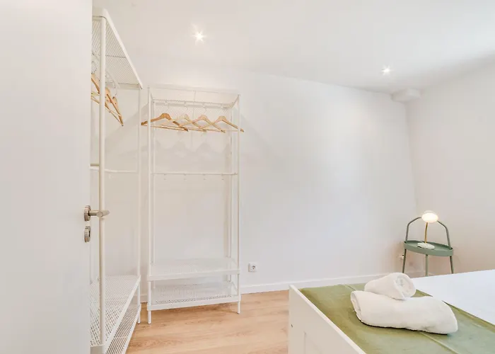 شقة Campolide Charm Ii *