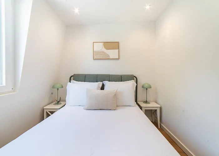 Campolide Charm Ii *