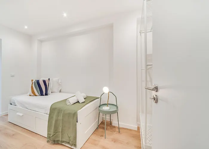 Campolide Charm Ii Lisboa