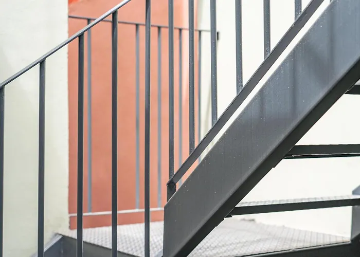 Campolide Charm Ii شقة *