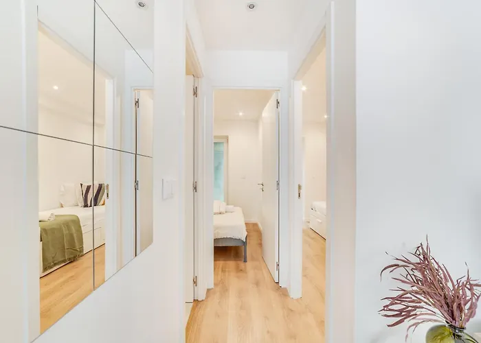 Campolide Charm Ii *