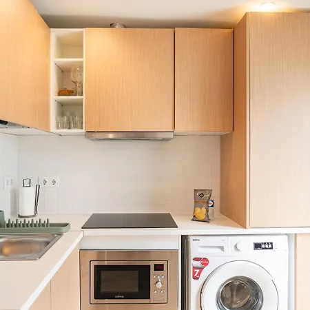 Apartment Campolide Charm Ii